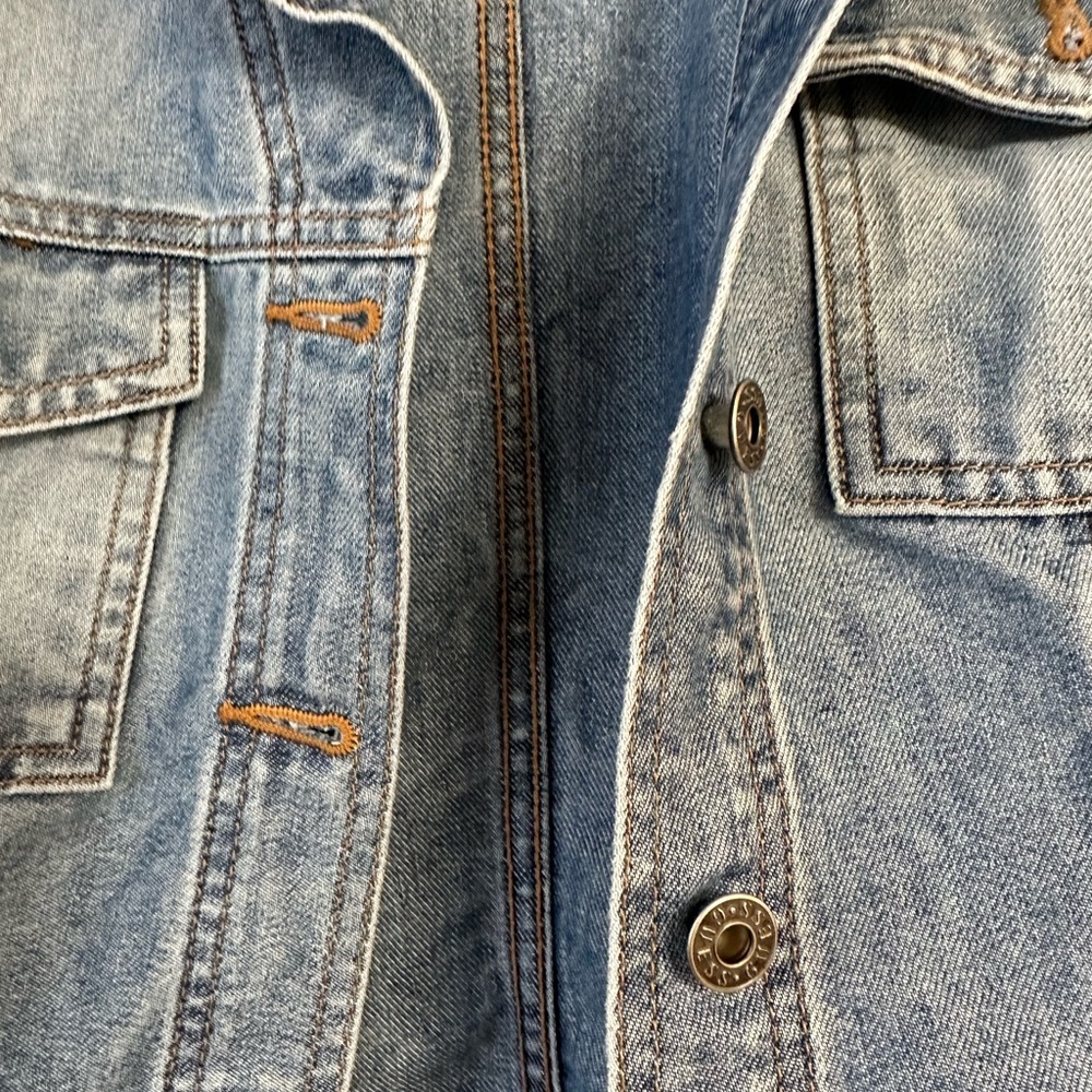 Vintage GUESS jean jacket - Picture 7 of 9